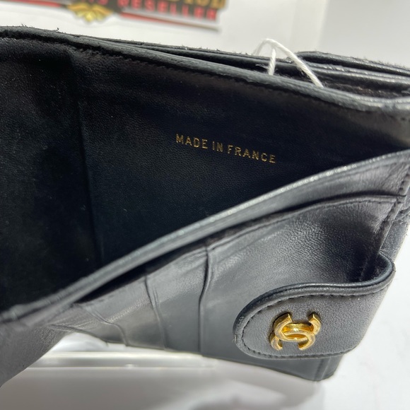 Chanel Quilted double flap wallet  in black lambskin leather. - Picture 9 of 16